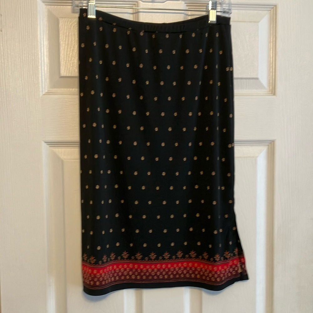 Emma James Vintage 90’s Y2K Elegant Black Red floral star print midi black Skirt